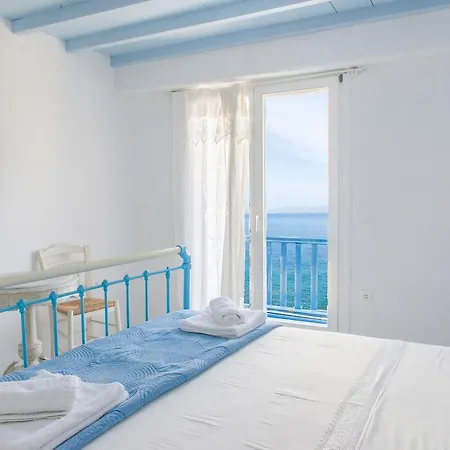 Adonis Villa
